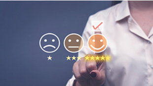 開心樂觀的服務(wù)客戶